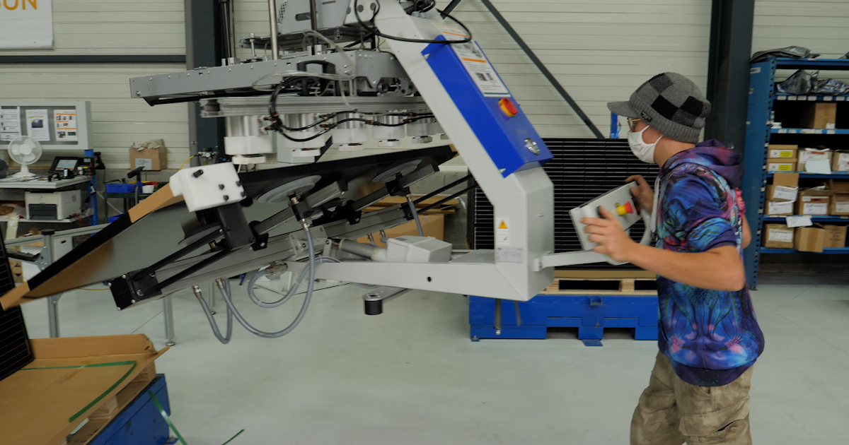 Le solaire hybride, du « Made in France » à forte valeur ajoutée Le solaire hybride, du « Made in France » à forte valeur ajoutée